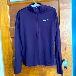 Nike Dri-Fit Pullover Size XS